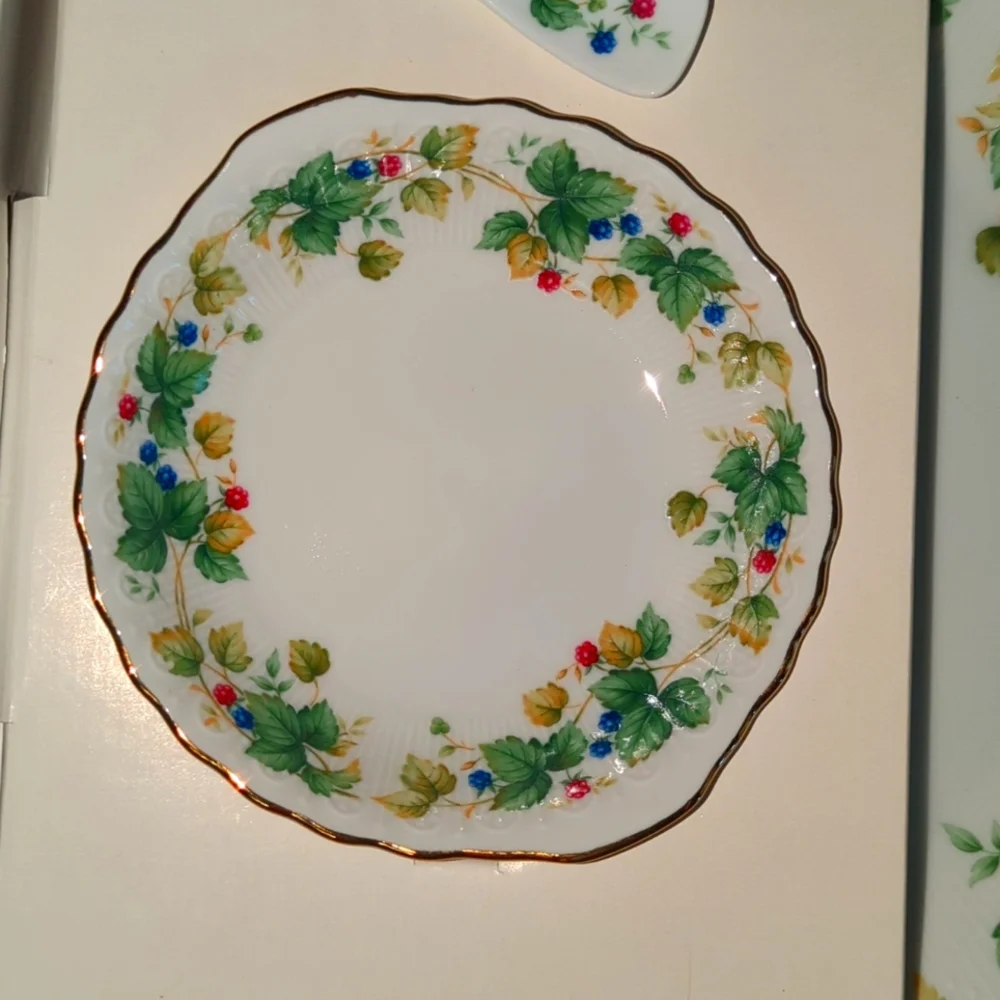 Party Server - Picture 3 of 5